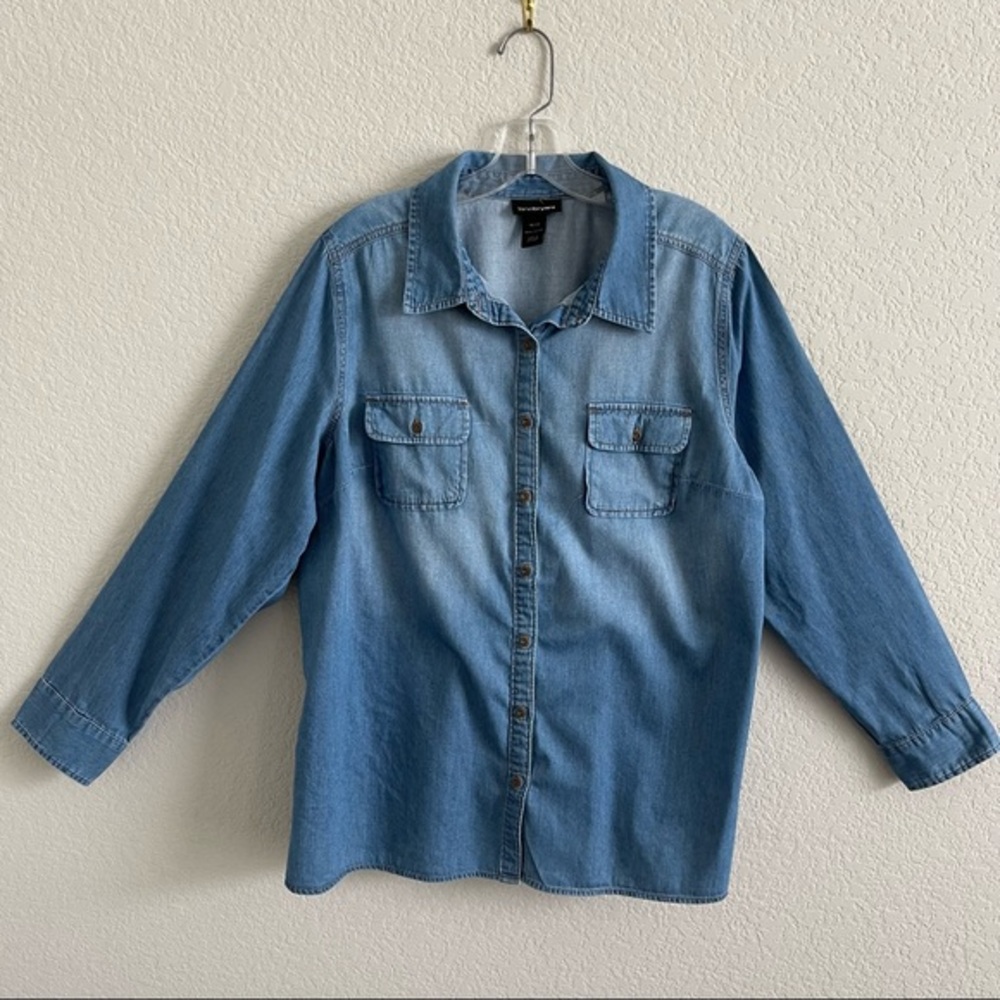 Lane Bryant lightweight denim button down 18W/20W
